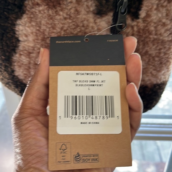 Supreme The North Face Bleached Denim Print Fleece Jacket Sz. Large . Brand New! - Picture 8 of 8